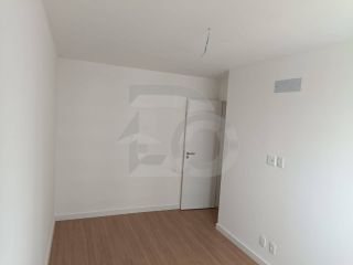 Apartamento Para Vender com 2 quartos 1 suíte no bairro Luzia em Aracaju