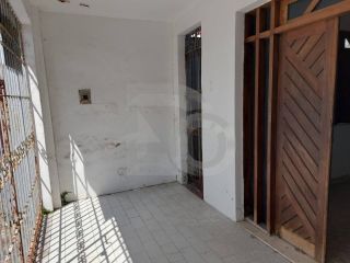 Casa Para Vender com 4 quartos no bairro Cirurgia em Aracaju