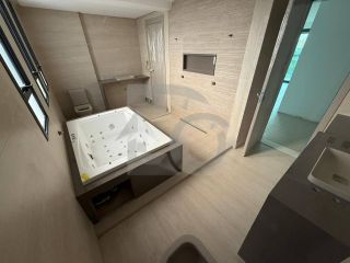 Apartamento Para Vender com 4 quartos 4 suítes no bairro Jardins em Aracaju