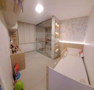 Apartamento Para Vender com 3 quartos 1 suíte no bairro Farolândia em Aracaju