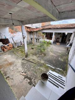 Casa Para Vender com 3 quartos 1 suíte no bairro Dezoito do Forte em Aracaju