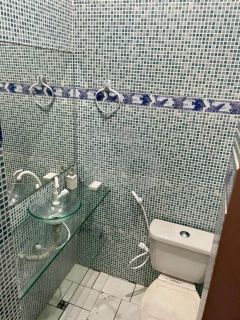 Casa Para Vender com 3 quartos 1 suíte no bairro Dezoito do Forte em Aracaju