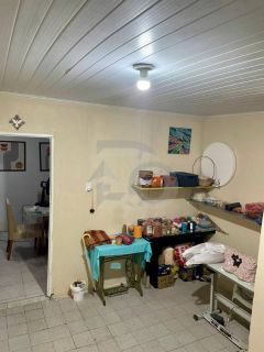 Casa Para Vender com 3 quartos 1 suíte no bairro Dezoito do Forte em Aracaju