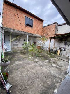 Casa Para Vender com 3 quartos 1 suíte no bairro Dezoito do Forte em Aracaju