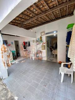 Casa Para Vender com 3 quartos 1 suíte no bairro Dezoito do Forte em Aracaju