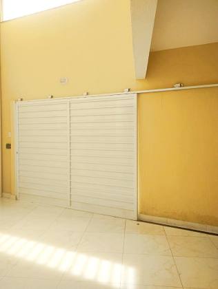 Casa Para Vender com 5 quartos 3 suítes no bairro Luzia em Aracaju