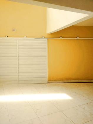 Casa Para Vender com 5 quartos 3 suítes no bairro Luzia em Aracaju