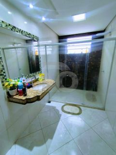 Casa Para Vender com 5 quartos no bairro Palestina em Aracaju