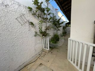 Casa de Condomínio Para Vender com 3 quartos no bairro Aeroporto em Aracaju