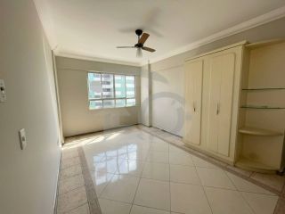 Apartamento Para Vender com 3 quartos 1 suíte no bairro Treze de Julho em Aracaju