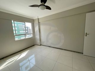 Apartamento Para Vender com 3 quartos 1 suíte no bairro Treze de Julho em Aracaju