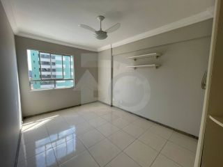 Apartamento Para Vender com 3 quartos 1 suíte no bairro Treze de Julho em Aracaju