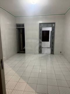 Casa Para Vender com 3 quartos 1 suíte no bairro Luzia em Aracaju