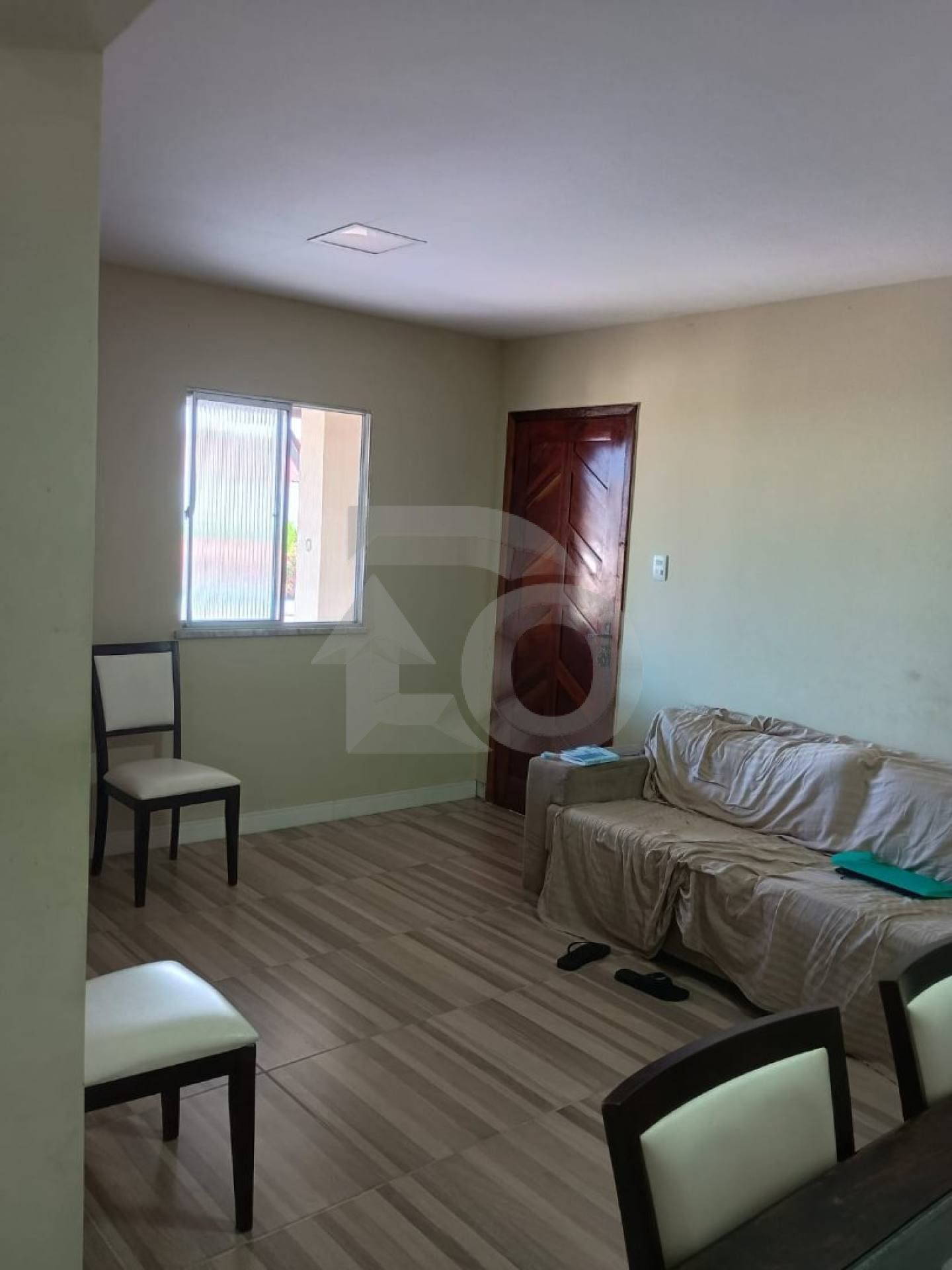 Casa de Condomínio Para Vender com 3 quartos no bairro Rosa Elze em São Cristóvão