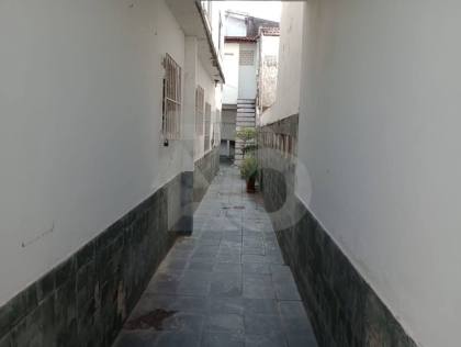 Casa Para Vender com 5 quartos 5 suítes no bairro Jabotiana em Aracaju