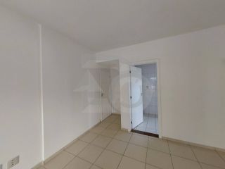 Apartamento Para Vender com 3 quartos 1 suíte no bairro Farolândia em Aracaju
