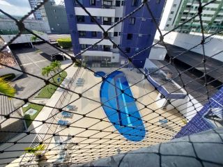 Apartamento Para Vender com 3 quartos 1 suíte no bairro Farolândia em Aracaju