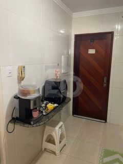 Apartamento Para Vender com 3 quartos 1 suíte no bairro Farolândia em Aracaju