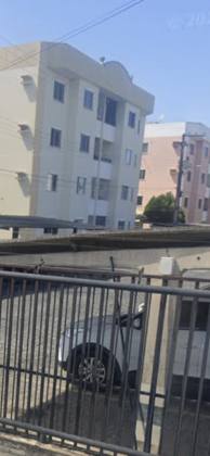 Apartamento Para Vender com 3 quartos 1 suíte no bairro Farolândia em Aracaju