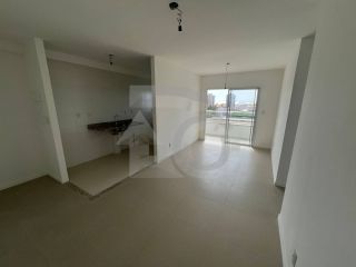 Apartamento Para Vender com 2 quartos 1 suíte no bairro Coroa do Meio em Aracaju