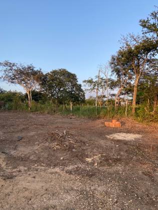 Lote / Terreno de Bairro Para Vender no bairro Mosqueiro em Aracaju