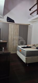 Casa Para Vender com 5 quartos 2 suítes no bairro Atalaia em Aracaju