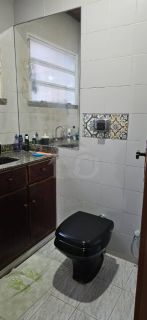 Casa Para Vender com 5 quartos 2 suítes no bairro Atalaia em Aracaju