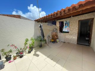 Casa Para Vender com 4 quartos no bairro São Conrado em Aracaju