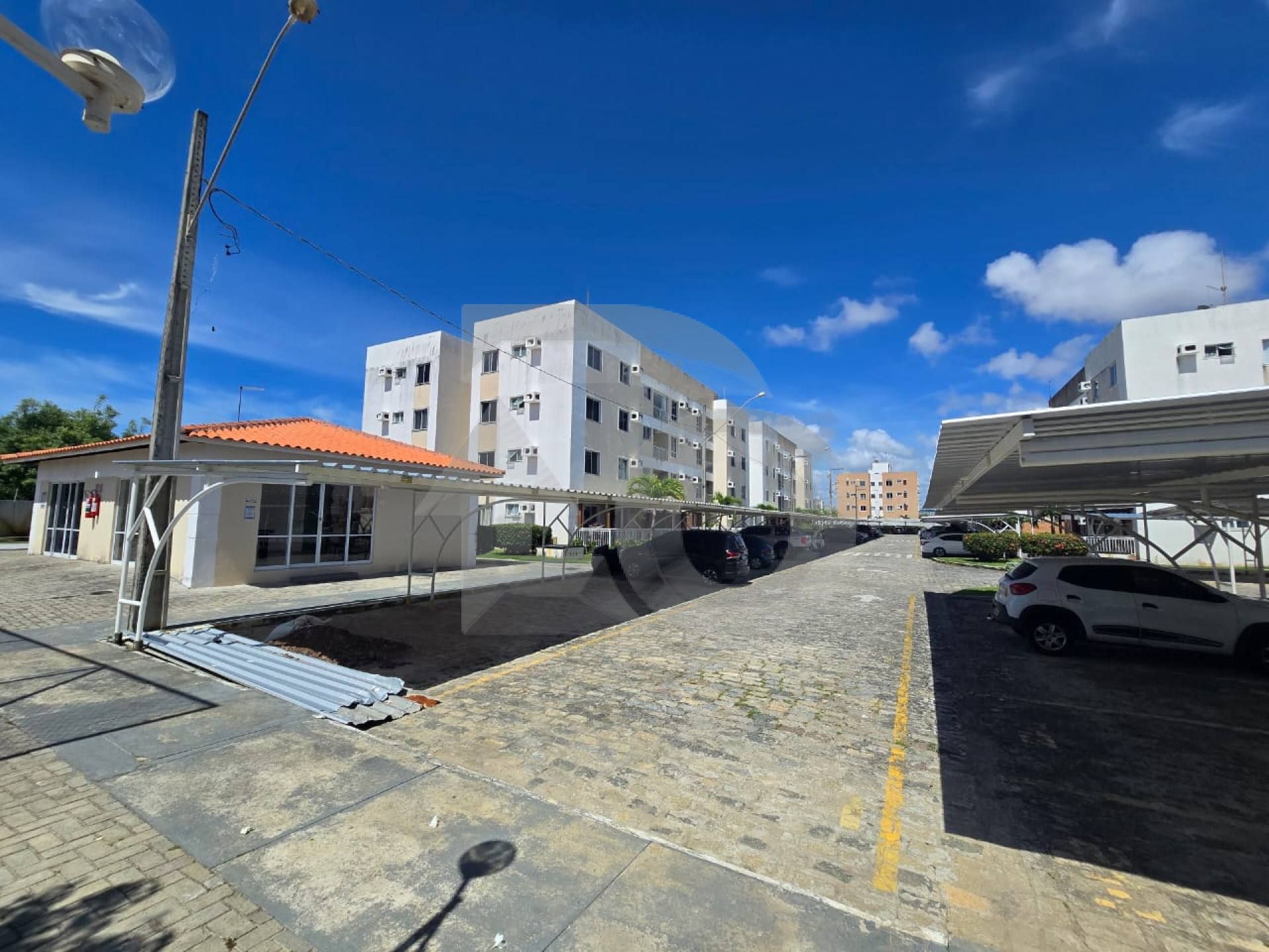 Apartamento Para Vender com 2 quartos 1 suíte no bairro Espaço Tropical em Barra Dos Coqueiros