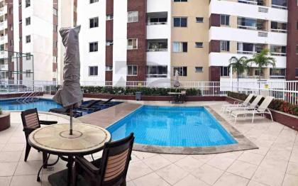 Apartamento Para Vender com 3 quartos 1 suíte no bairro Jabotiana em Aracaju