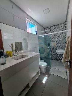 Casa Para Vender com 4 quartos 1 suíte no bairro Coroa do Meio em Aracaju