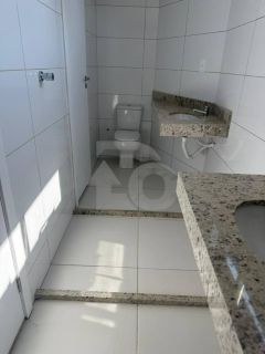 Apartamento Para Vender com 4 quartos 2 suítes no bairro Farolândia em Aracaju