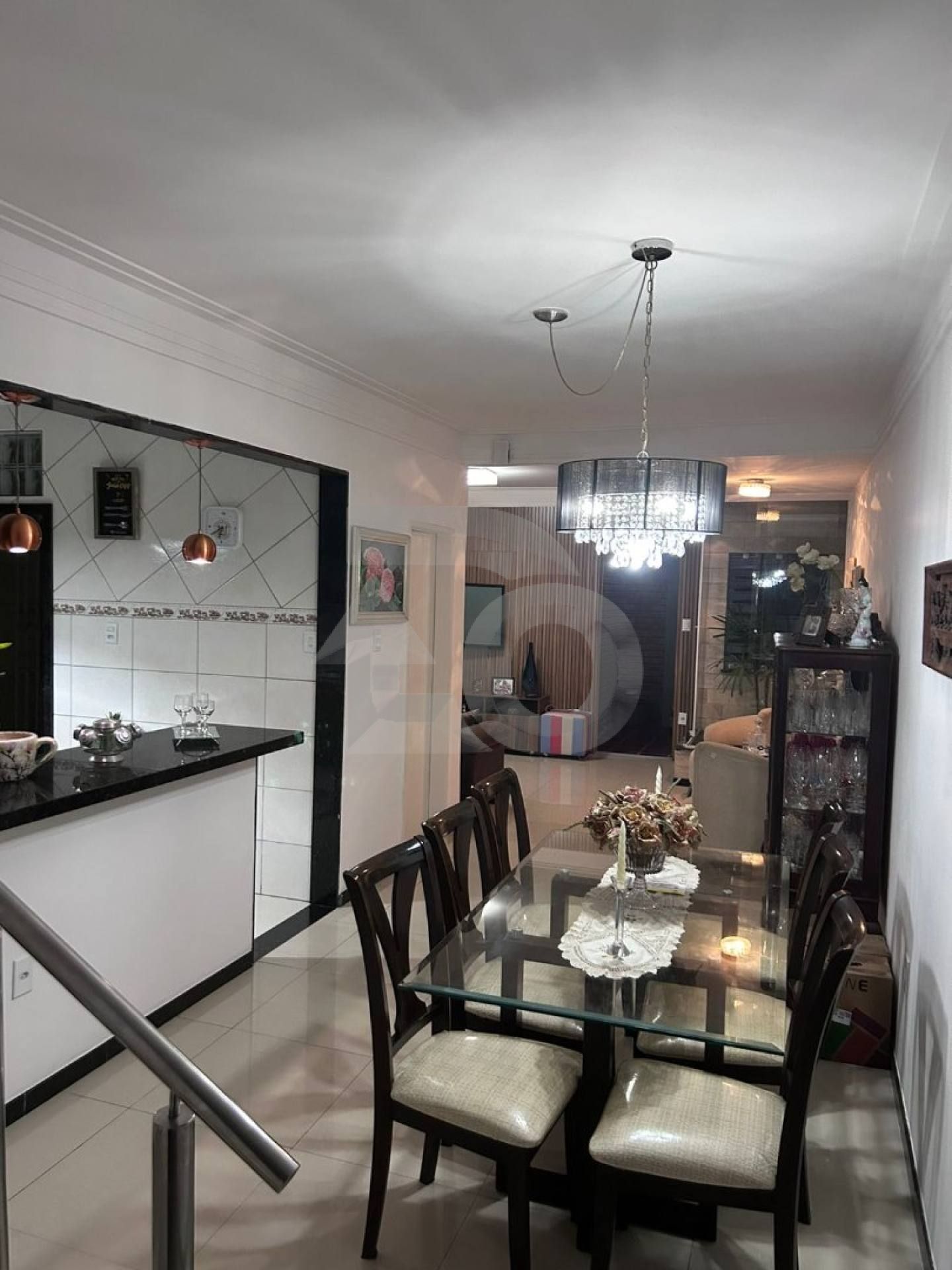 Casa Para Vender com 4 quartos 2 suítes no bairro Suíssa em Aracaju