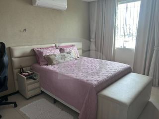 Casa Para Vender com 4 quartos 2 suítes no bairro Suíssa em Aracaju