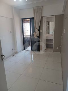Apartamento Para Vender com 3 quartos 3 suítes no bairro Atalaia em Aracaju