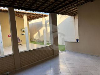 Casa Para Vender com 4 quartos 1 suíte no bairro Aruana em Aracaju