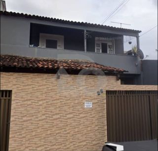 Casa Para Vender com 6 Quartos, sendo 2 Suítes no Bairro Eduardo Gomes em São Cristóvão
