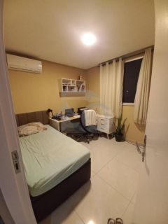 Apartamento Para Vender com 3 quartos 1 suíte no bairro Farolândia em Aracaju