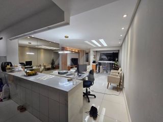 Apartamento Para Vender com 3 quartos 1 suíte no bairro Jabotiana em Aracaju