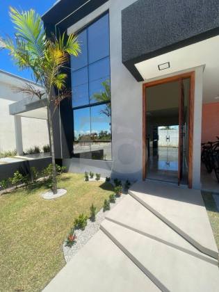 Casa de Condomínio Para Vender com 3 quartos 1 suíte no bairro Olhos d`Água em Barra Dos Coqueiros