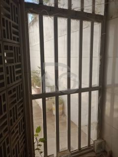 Casa Para Vender com 6 quartos 2 suítes no bairro Jabotiana em Aracaju