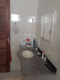 Casa Para Vender com 6 quartos 2 suítes no bairro Jabotiana em Aracaju