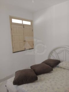 Casa Para Vender com 6 quartos 2 suítes no bairro Jabotiana em Aracaju