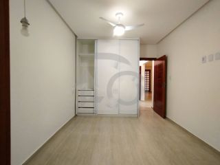 Casa Para Vender com 3 quartos 1 suíte no bairro Atalaia em Aracaju