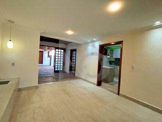 Casa Para Vender com 3 quartos 1 suíte no bairro Atalaia em Aracaju