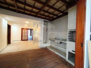 Casa Para Vender com 3 quartos 1 suíte no bairro Atalaia em Aracaju