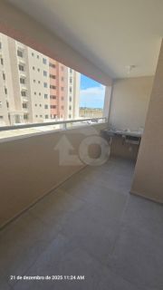 Apartamento Para Vender com 2 quartos 1 suíte no Condomínio Coral Village