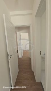 Apartamento Para Vender com 2 quartos 1 suíte no Condomínio Coral Village