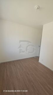 Apartamento Para Vender com 2 quartos 1 suíte no Condomínio Coral Village