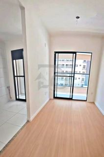 Apartamento Para Vender com 3 quartos 1 suíte no bairro Luzia em Aracaju